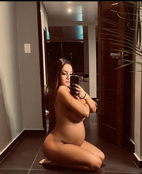 Diana M Alcaraz