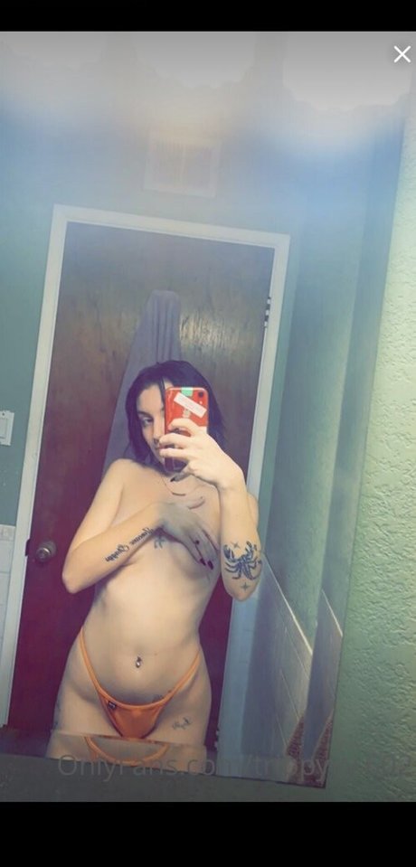 Foto desnuda filtrada de OnlyFans de Trippyyyy21