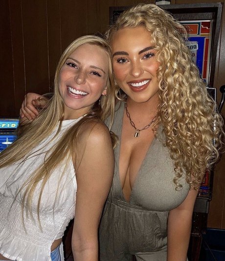 carolinewall