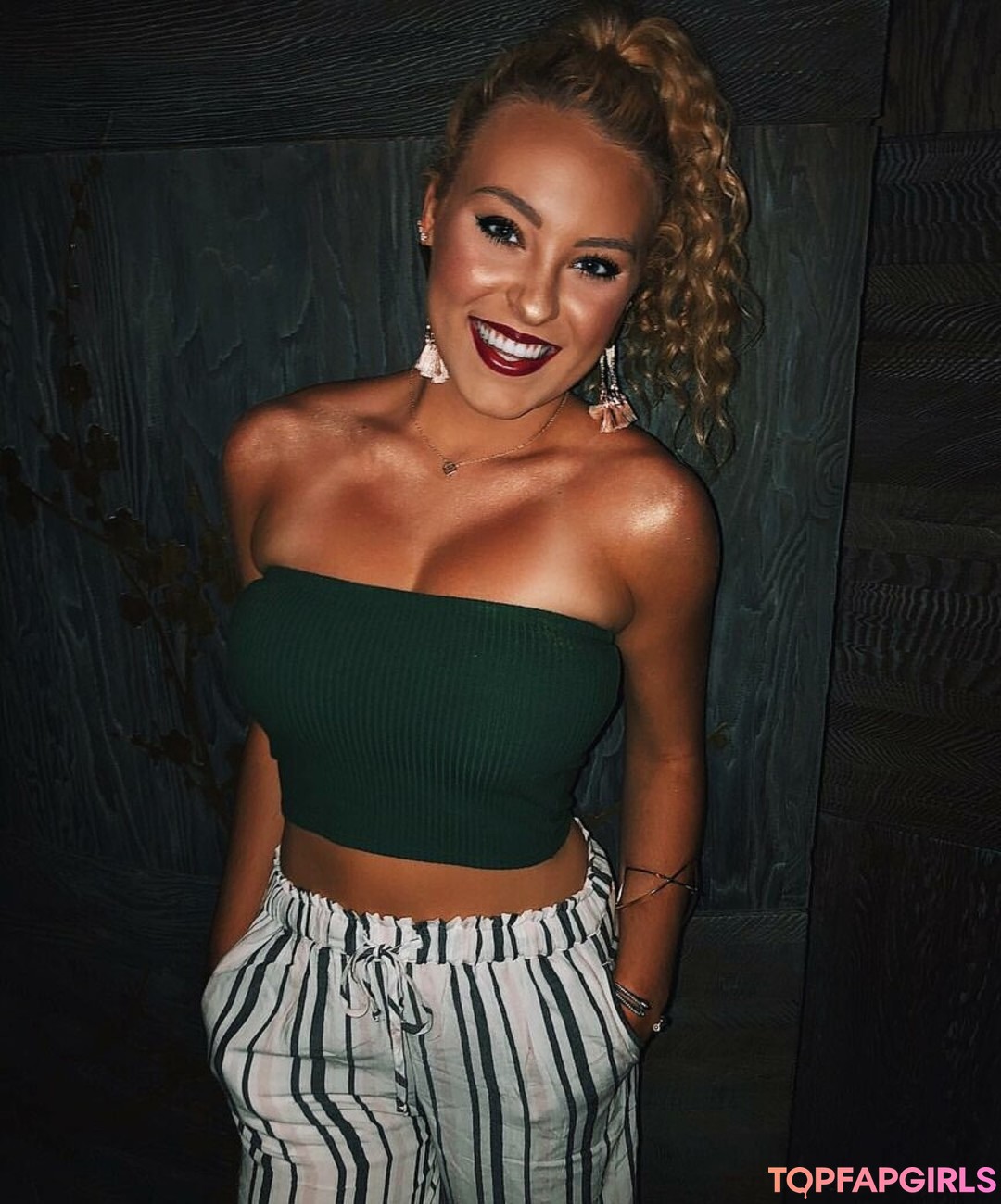 Foto desnuda filtrada de OnlyFans de Caroline Wall #214 Foto desnuda filtrada de OnlyFans de Caroline Wall #214