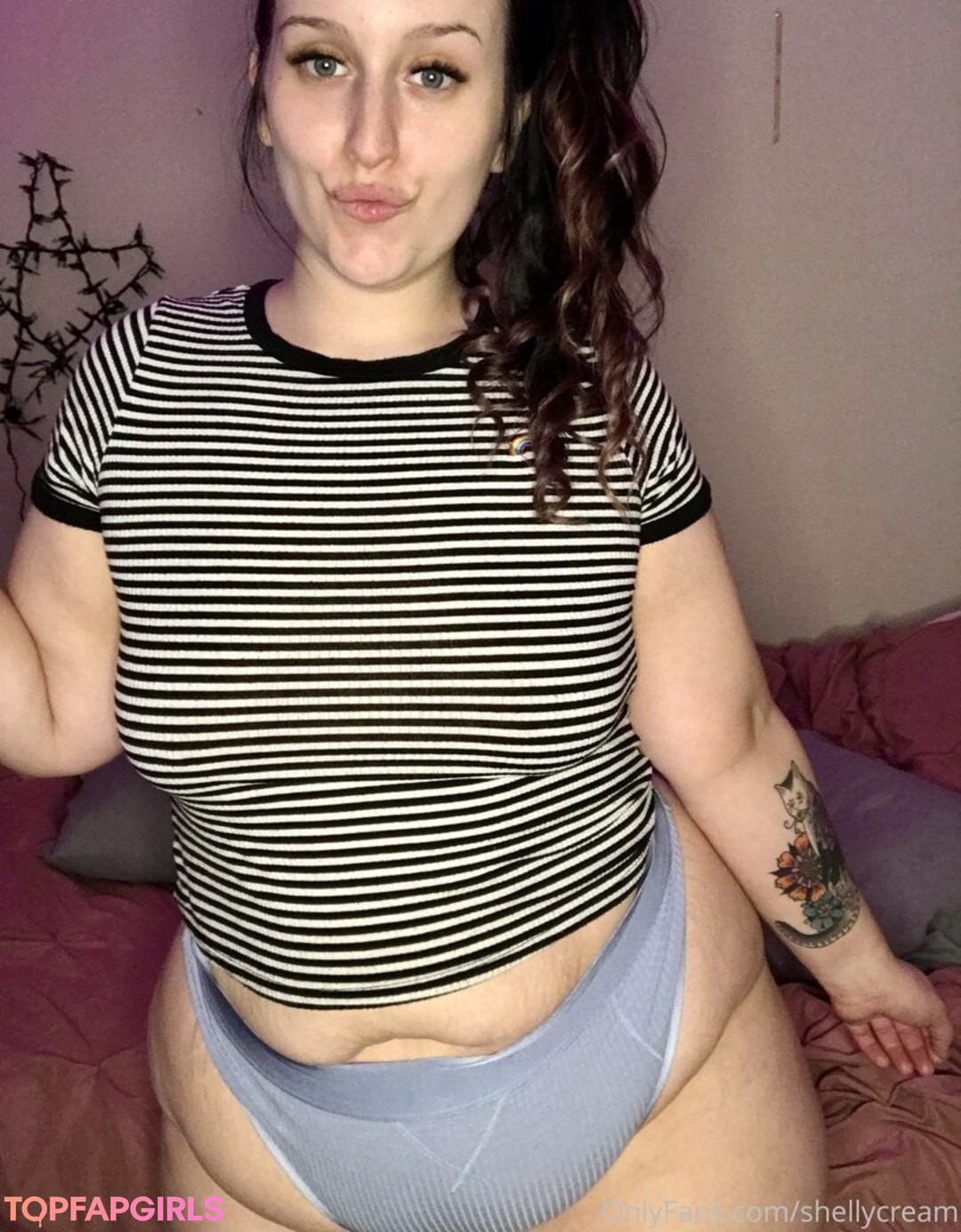 Foto desnuda filtrada de OnlyFans de Shellycream #129 Foto desnuda filtrada de OnlyFans de Shellycream #129