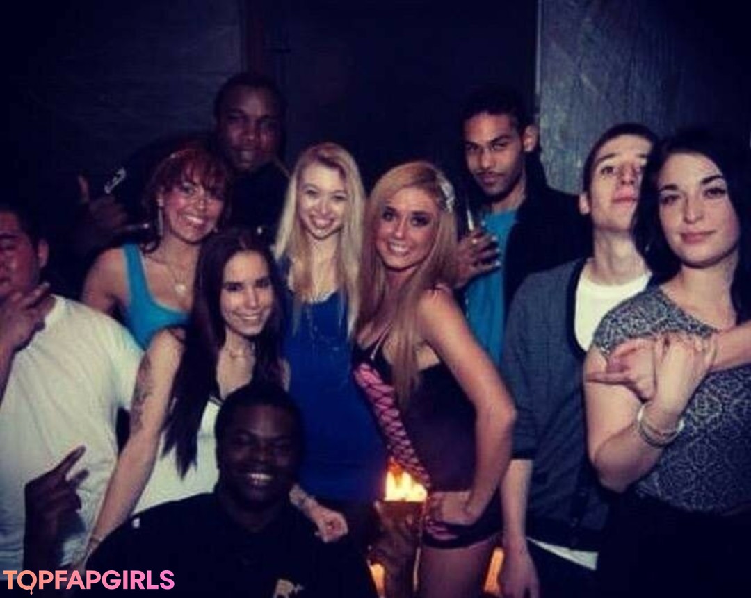 Foto desnuda filtrada de OnlyFans de Daria Thibault #337 Foto desnuda filtrada de OnlyFans de Daria Thibault #337