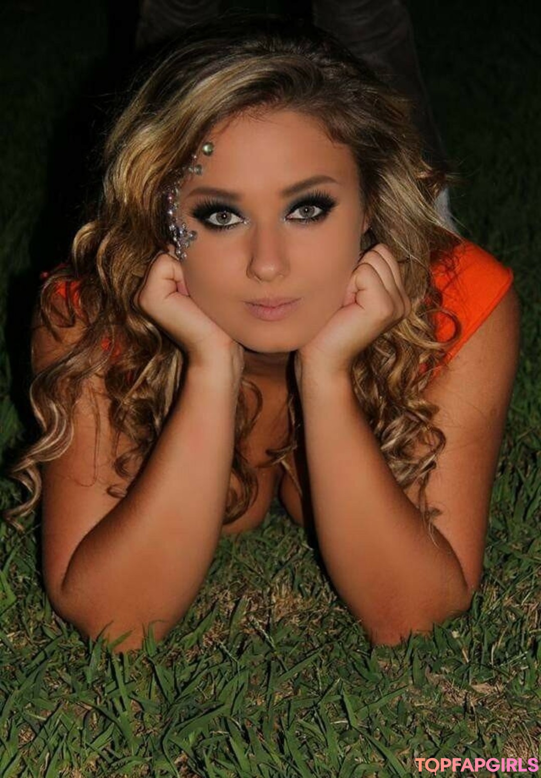 Foto desnuda filtrada de OnlyFans de Daria Thibault #381 Foto desnuda filtrada de OnlyFans de Daria Thibault #381