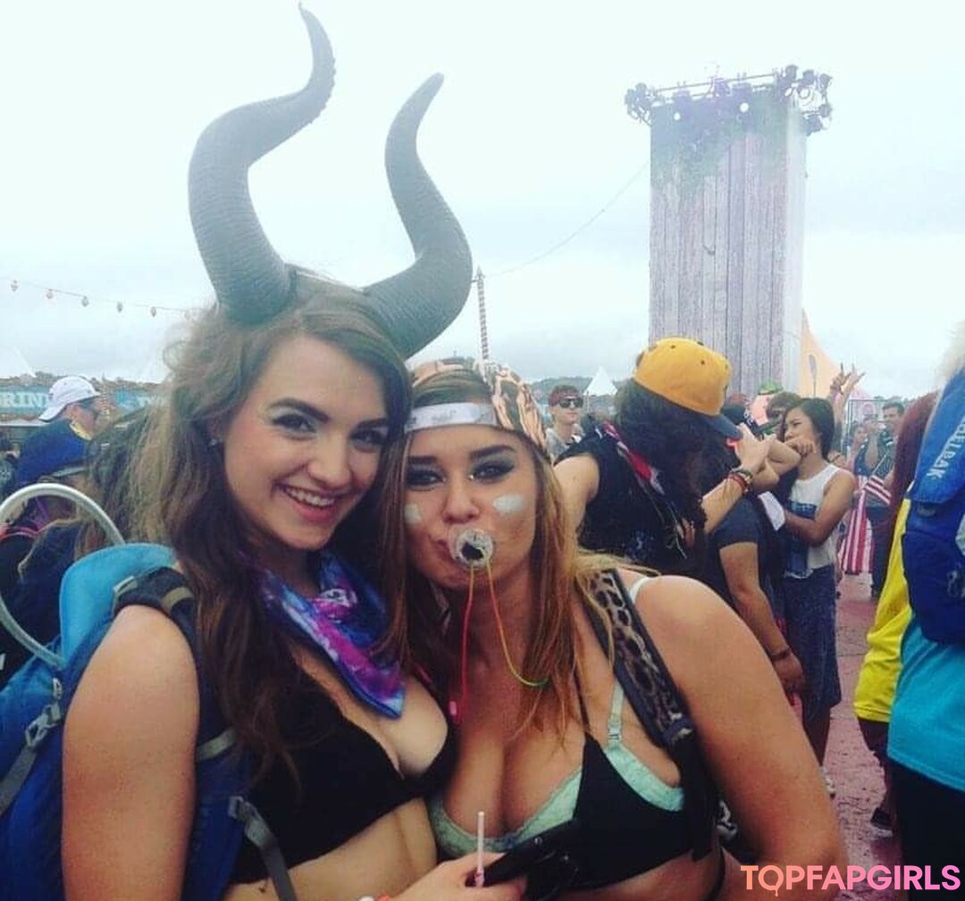 Foto desnuda filtrada de OnlyFans de Daria Thibault #386 Foto desnuda filtrada de OnlyFans de Daria Thibault #386