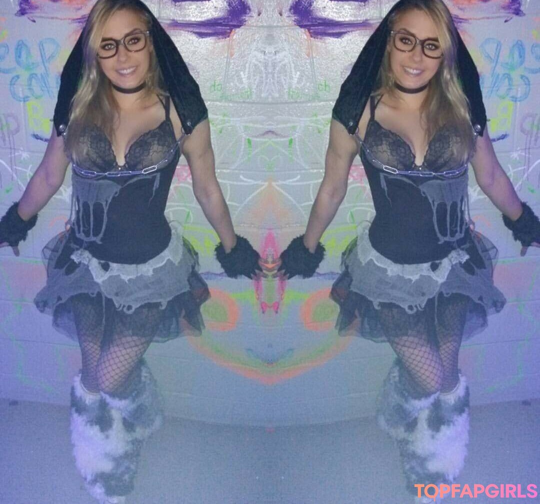 Foto desnuda filtrada de OnlyFans de Daria Thibault #471 Foto desnuda filtrada de OnlyFans de Daria Thibault #471