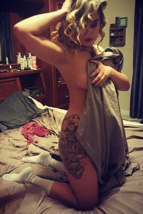 Foto desnuda filtrada de OnlyFans de Daria Thibault