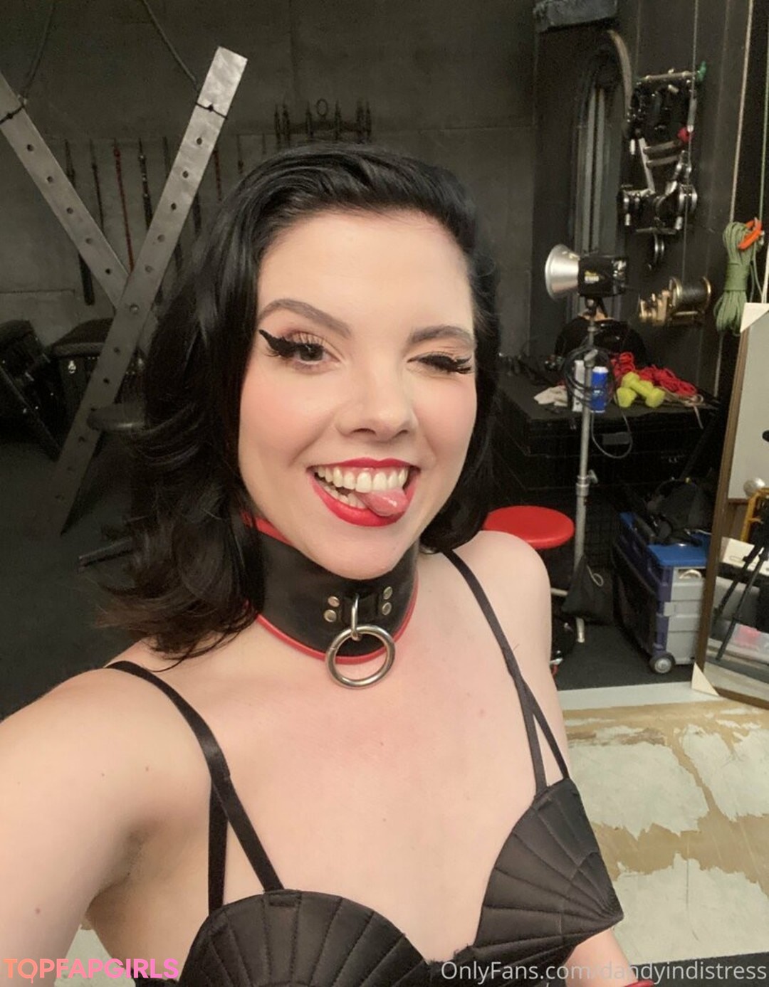 Foto desnuda filtrada de OnlyFans de Dandyindistress #205 Foto desnuda filtrada de OnlyFans de Dandyindistress #205