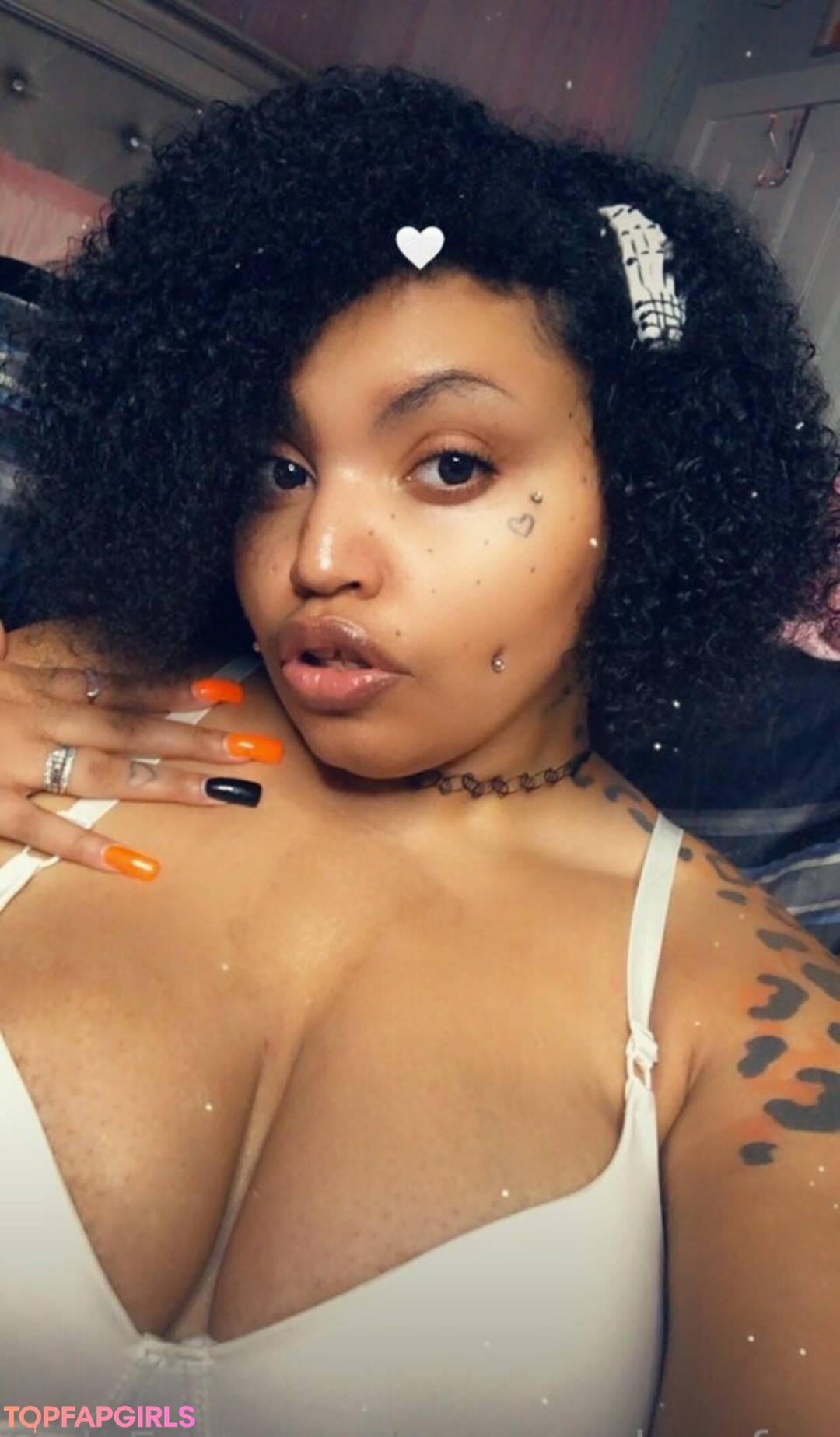 Foto desnuda filtrada de OnlyFans de Xmercyelagofree #203 Foto desnuda filtrada de OnlyFans de Xmercyelagofree #203