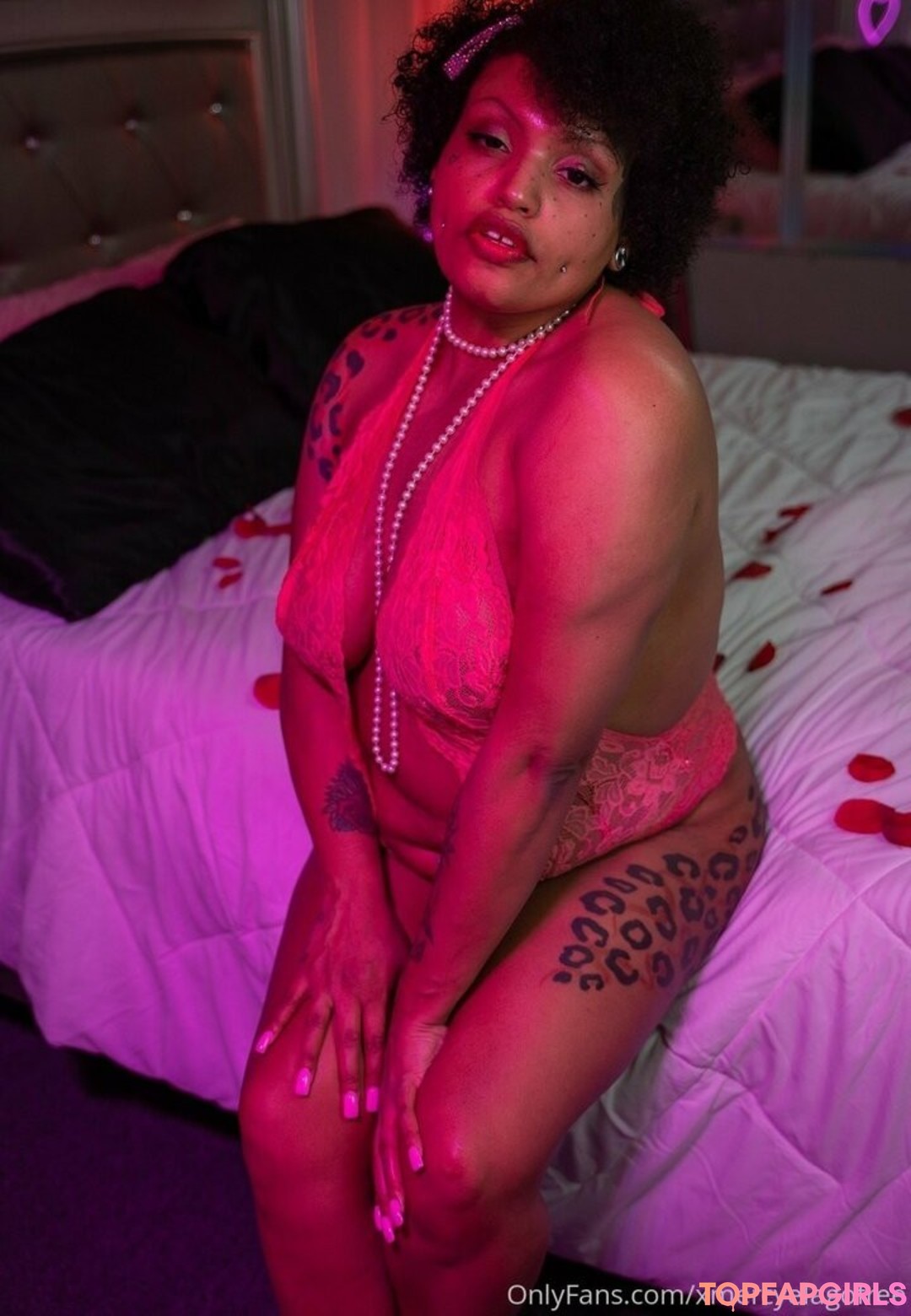 Foto desnuda filtrada de OnlyFans de Xmercyelagofree #31 Foto desnuda filtrada de OnlyFans de Xmercyelagofree #31