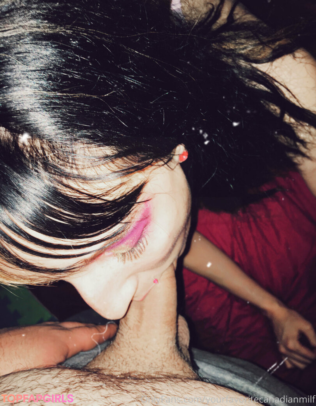 Foto desnuda filtrada de OnlyFans de Yourfavoritecanadianmilf #65 Foto desnuda filtrada de OnlyFans de Yourfavoritecanadianmilf #65