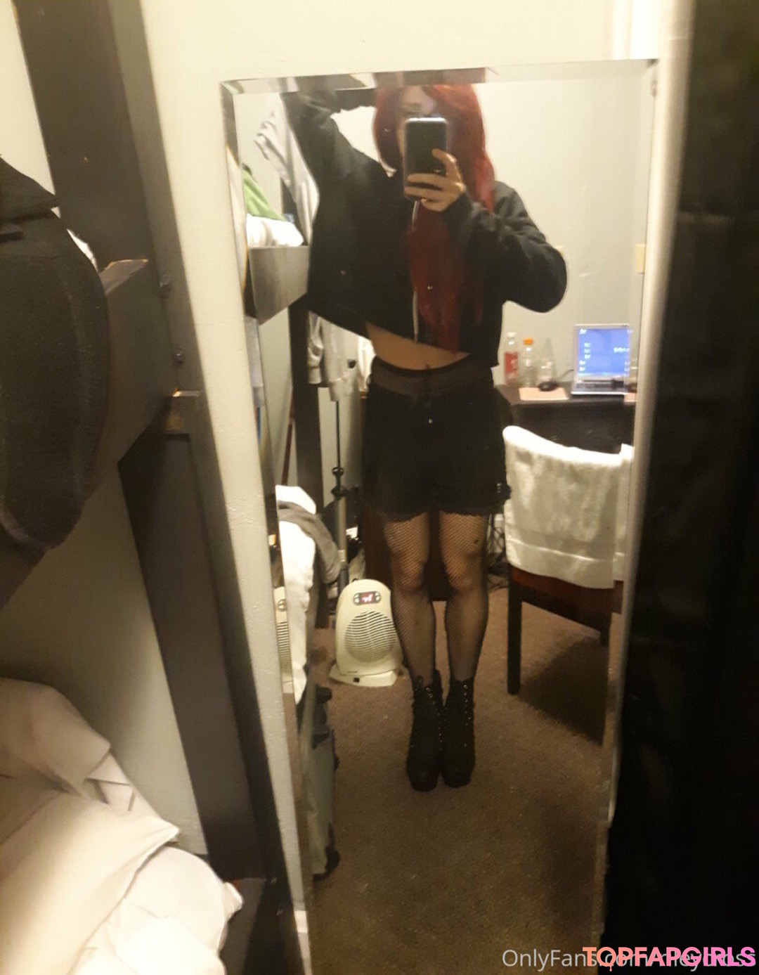 Foto desnuda filtrada de OnlyFans de Rileycross #117 Foto desnuda filtrada de OnlyFans de Rileycross #117