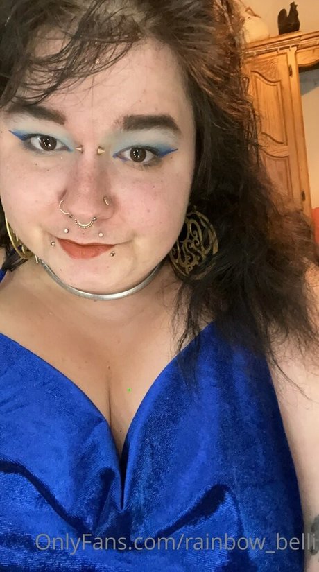 Foto desnuda filtrada de OnlyFans de Rainbowbelli