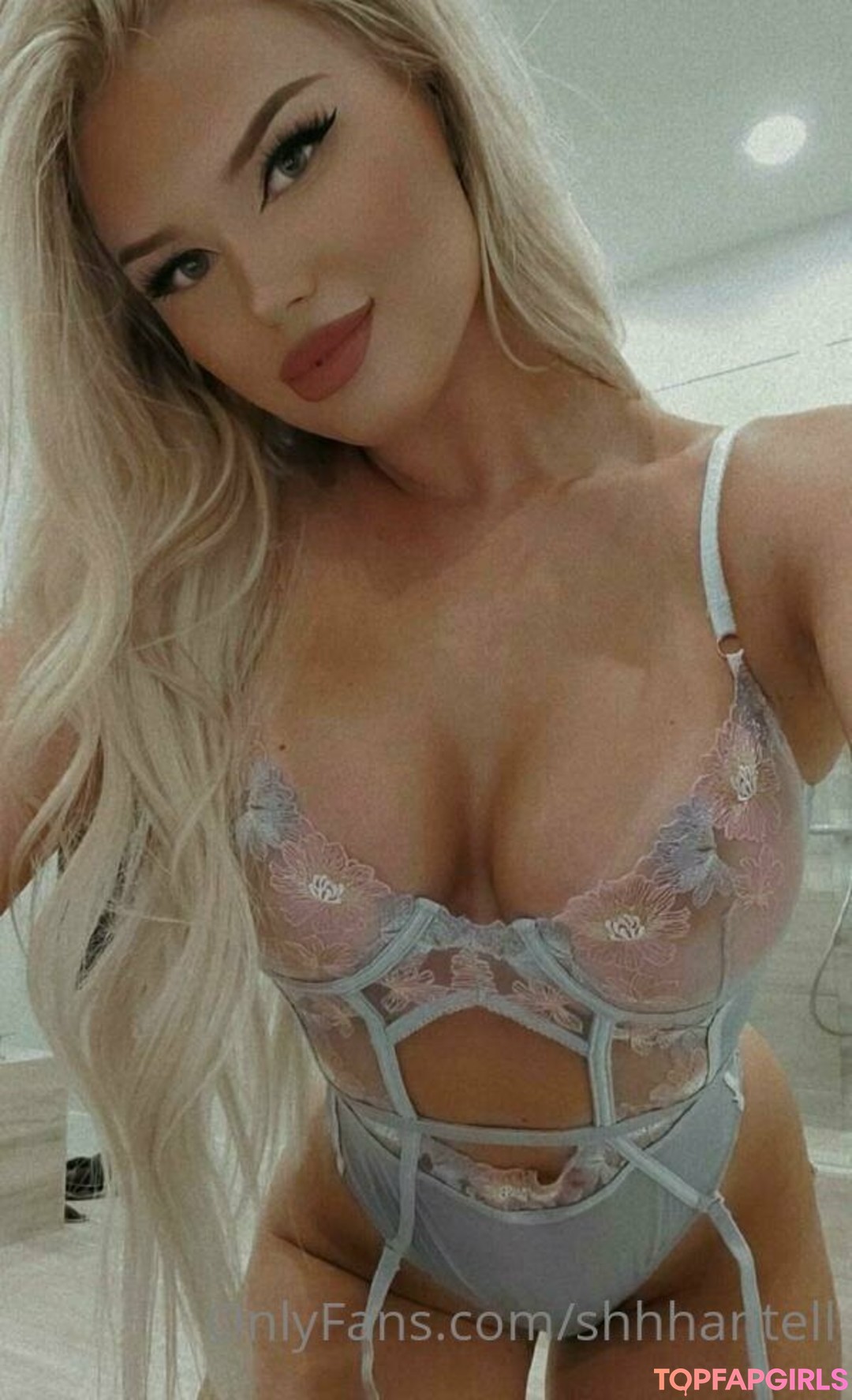 Foto desnuda filtrada de OnlyFans de Shhhantell #7 Foto desnuda filtrada de OnlyFans de Shhhantell #7