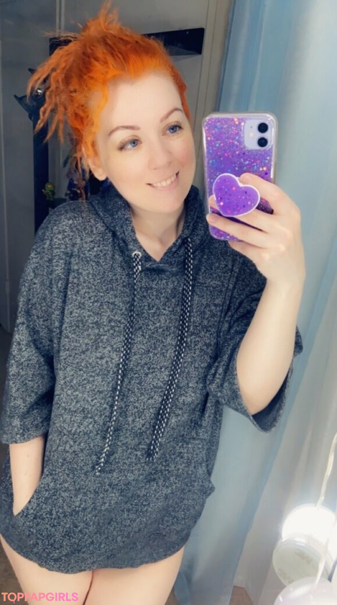 Foto desnuda filtrada de OnlyFans de Kittythedork #297 Foto desnuda filtrada de OnlyFans de Kittythedork #297