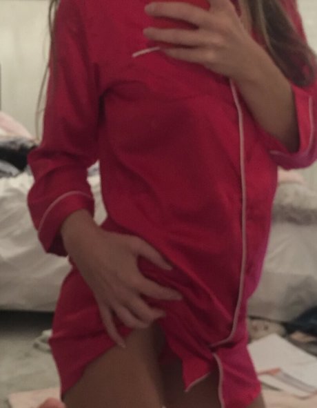 Foto desnuda filtrada de OnlyFans de Geribabetv