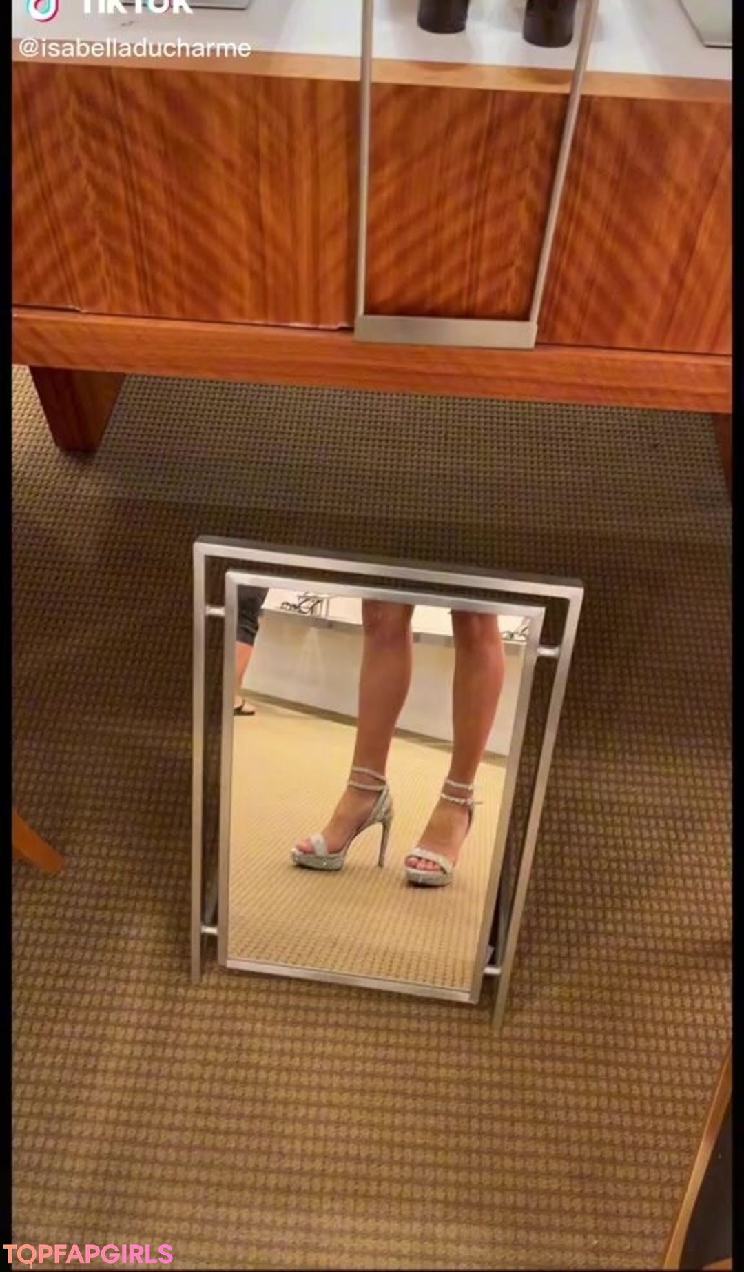 Foto desnuda filtrada de OnlyFans de Isabella Ducharme #74 Foto desnuda filtrada de OnlyFans de Isabella Ducharme #74