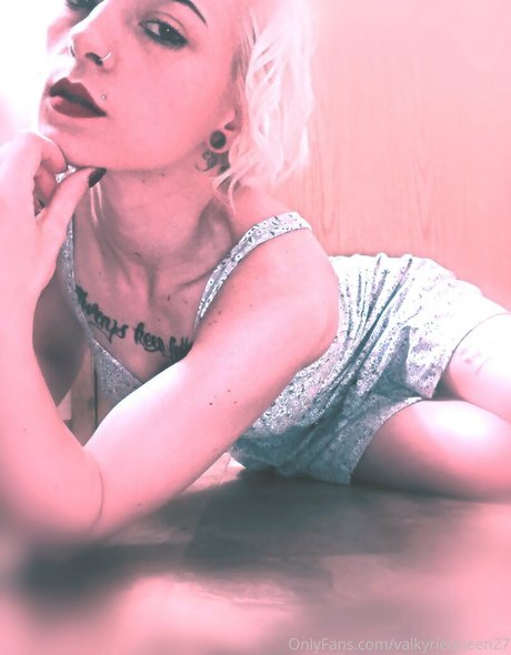 Valkyriequeen27