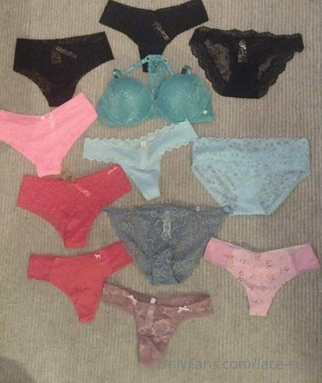 Foto desnuda filtrada de OnlyFans de Lacesissy