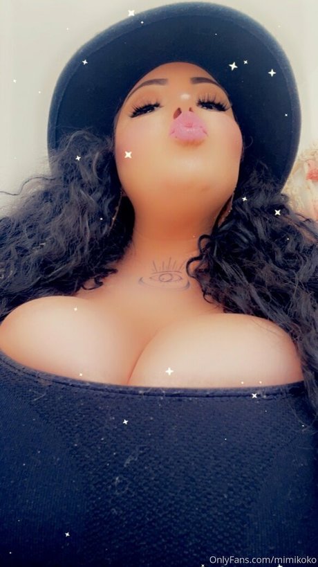 Foto desnuda filtrada de OnlyFans de Goddessgypsy777