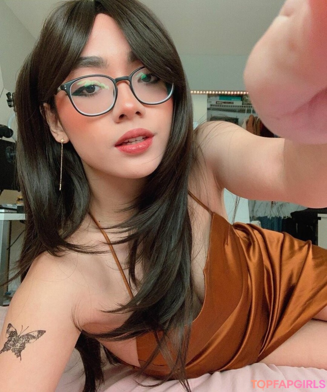 Foto desnuda filtrada de OnlyFans de Honeebelle #133 Foto desnuda filtrada de OnlyFans de Honeebelle #133