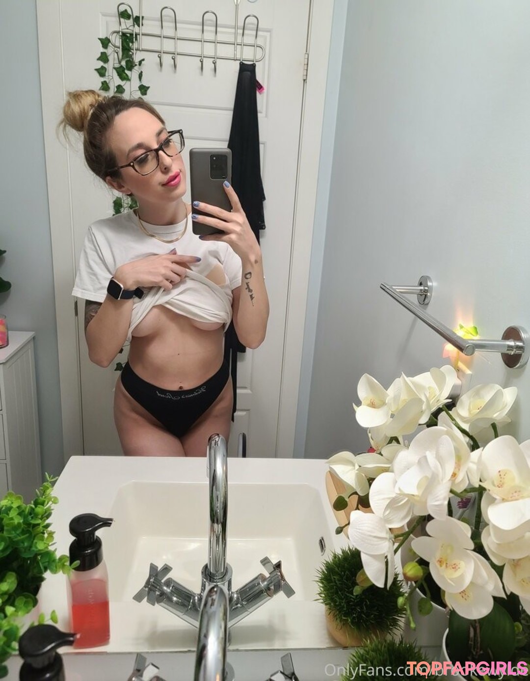 Foto desnuda filtrada de OnlyFans de Havochaleyvip #241 Foto desnuda filtrada de OnlyFans de Havochaleyvip #241