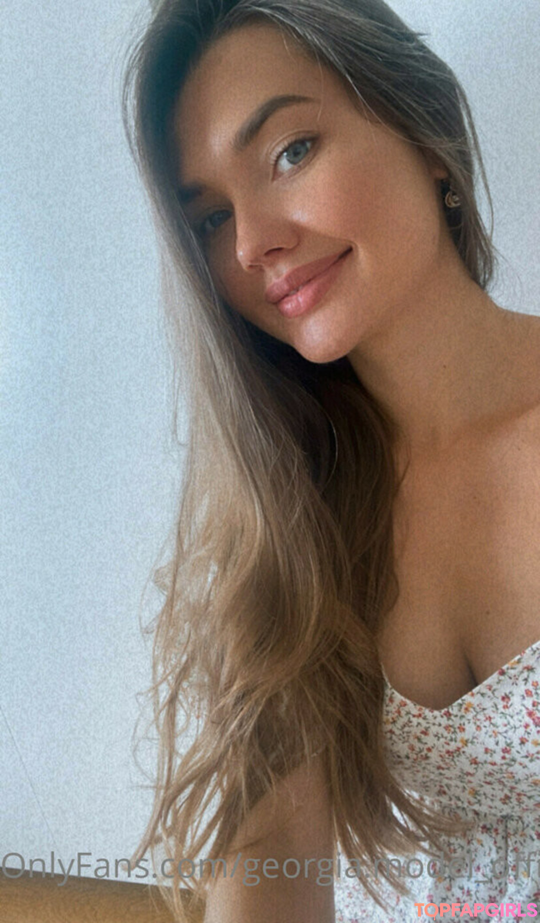 Foto desnuda filtrada de OnlyFans de Photopolli #119 Foto desnuda filtrada de OnlyFans de Photopolli #119