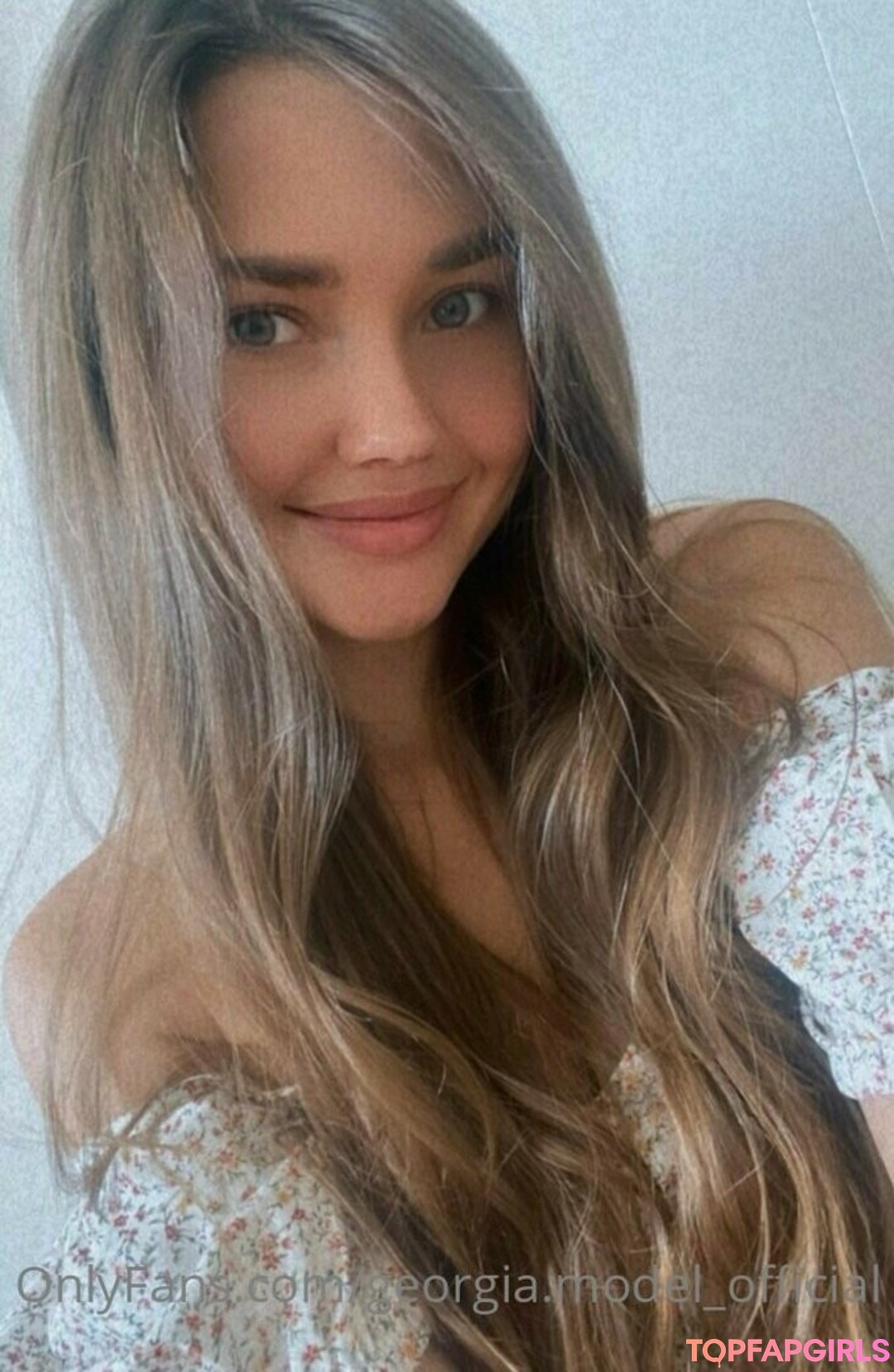 Foto desnuda filtrada de OnlyFans de Photopolli #95 Foto desnuda filtrada de OnlyFans de Photopolli #95