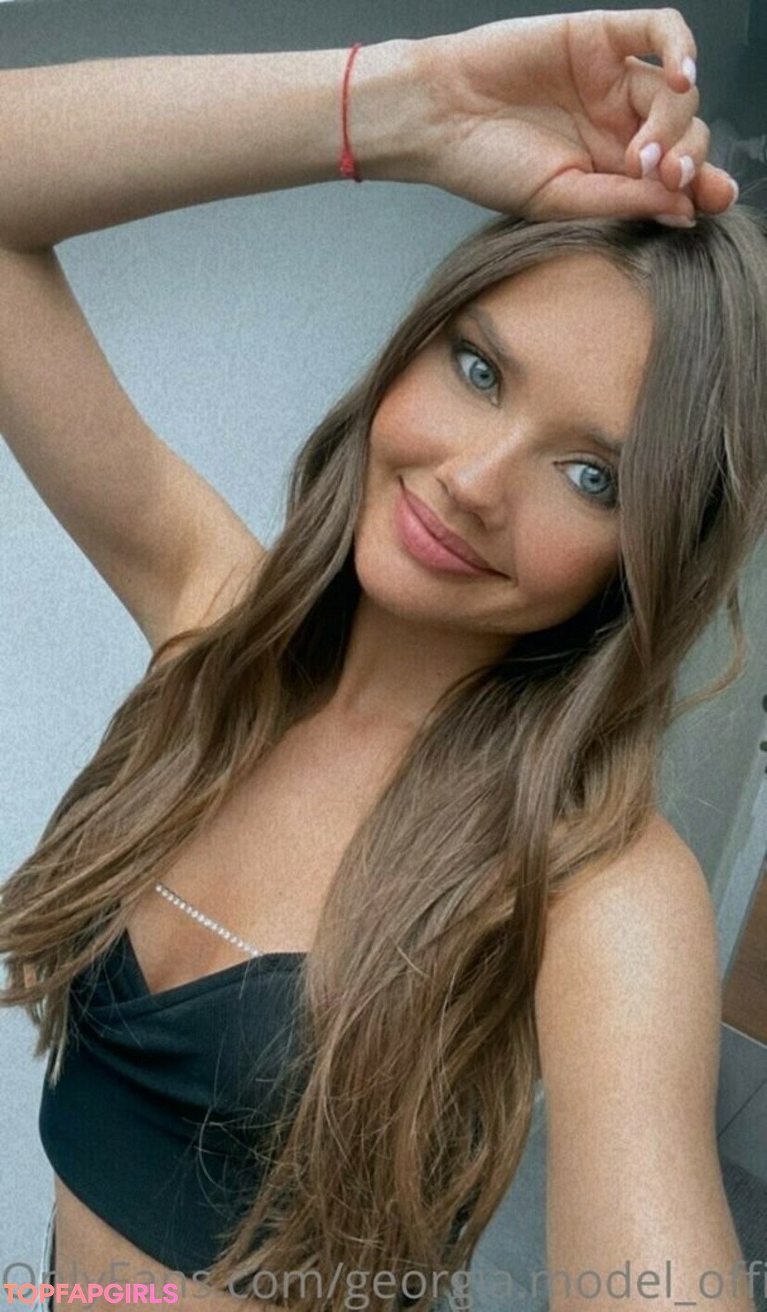 Foto desnuda filtrada de OnlyFans de Photopolli #97 Foto desnuda filtrada de OnlyFans de Photopolli #97