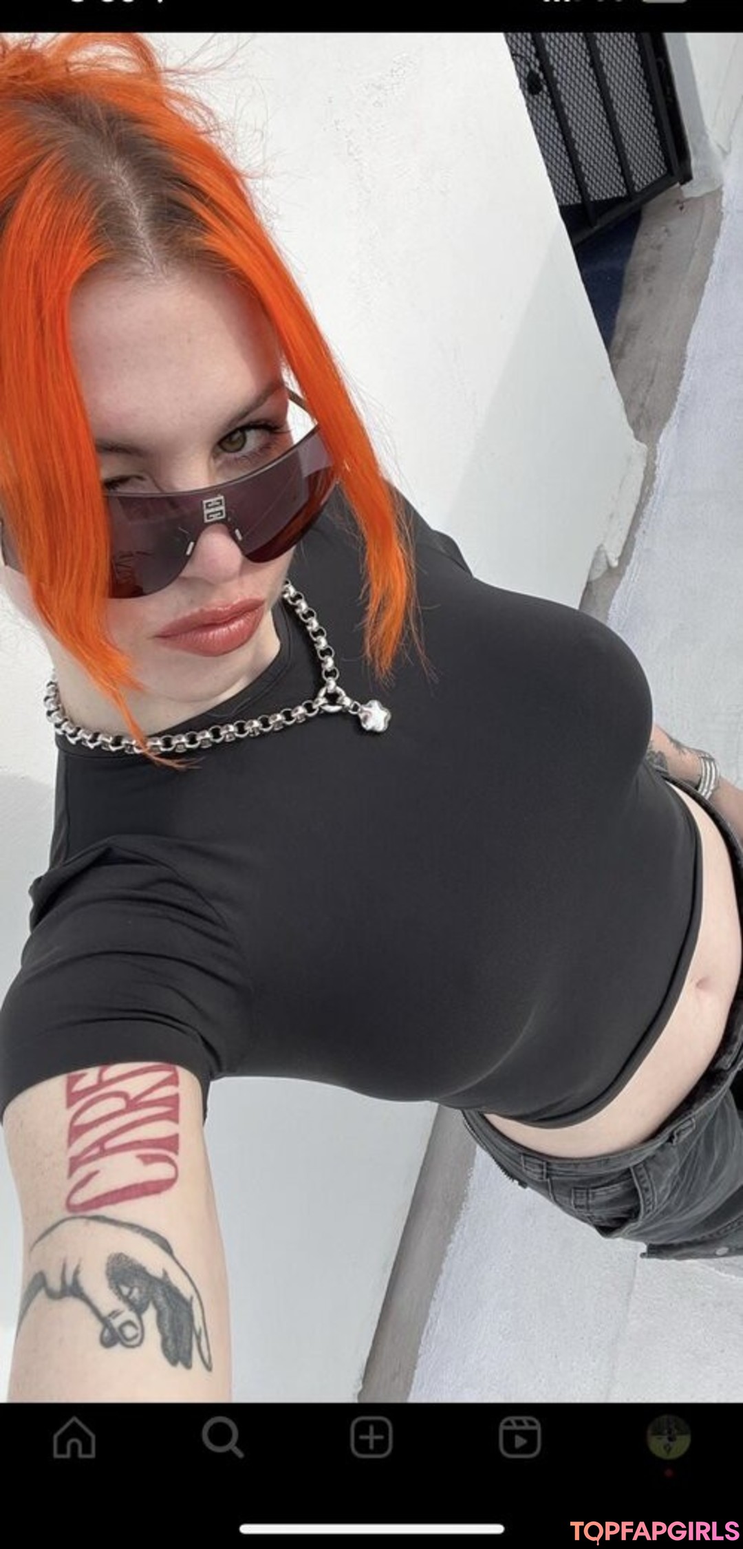 Foto desnuda filtrada de OnlyFans de Youngfreckle #2 Foto desnuda filtrada de OnlyFans de Youngfreckle #2