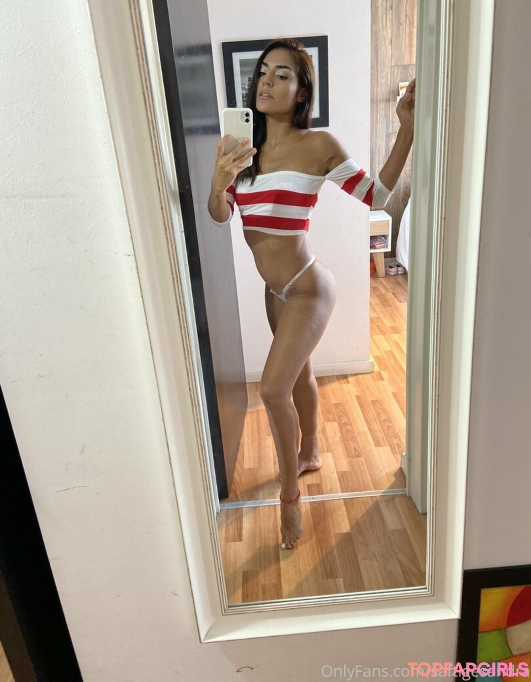 Foto desnuda filtrada de OnlyFans de Bellafoxtv #128 Foto desnuda filtrada de OnlyFans de Bellafoxtv #128