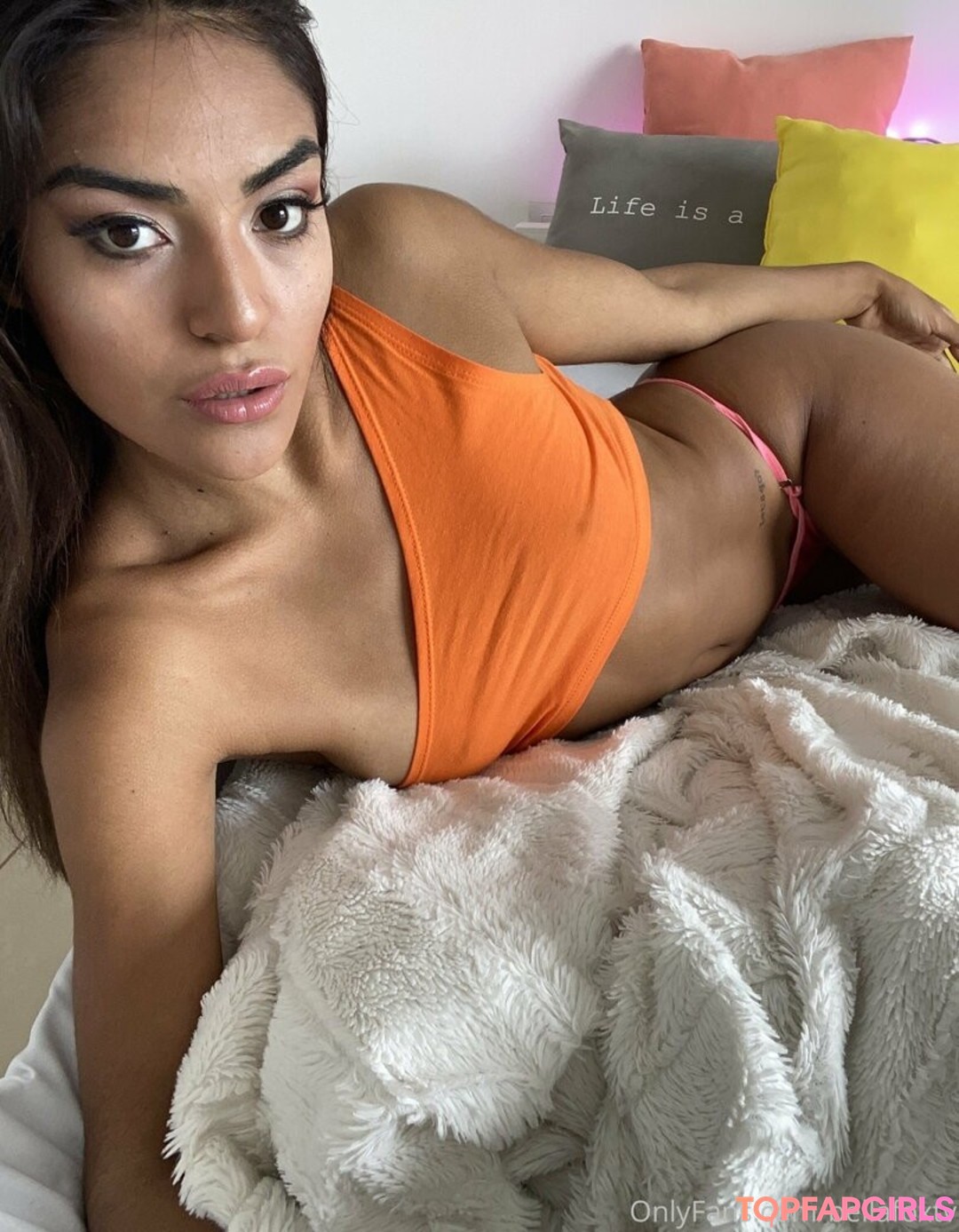 Foto desnuda filtrada de OnlyFans de Bellafoxtv #182 Foto desnuda filtrada de OnlyFans de Bellafoxtv #182