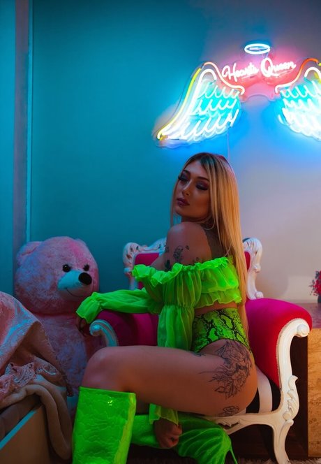 Foto desnuda filtrada de OnlyFans de Kupakizi