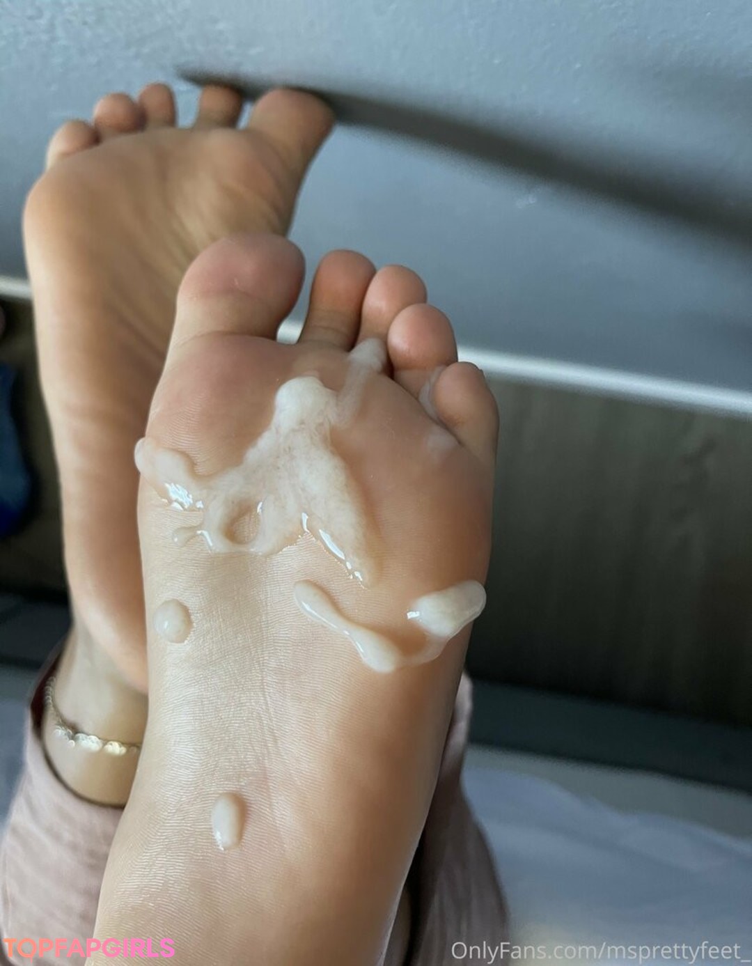 Foto desnuda filtrada de OnlyFans de Msprettyfeet #111 Foto desnuda filtrada de OnlyFans de Msprettyfeet #111