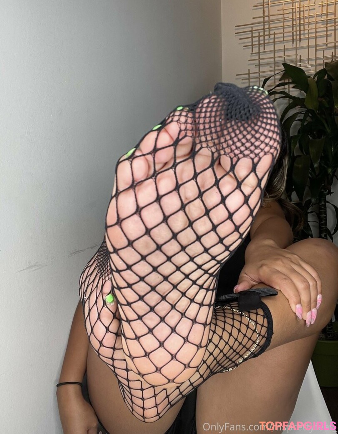 Foto desnuda filtrada de OnlyFans de Msprettyfeet #116 Foto desnuda filtrada de OnlyFans de Msprettyfeet #116