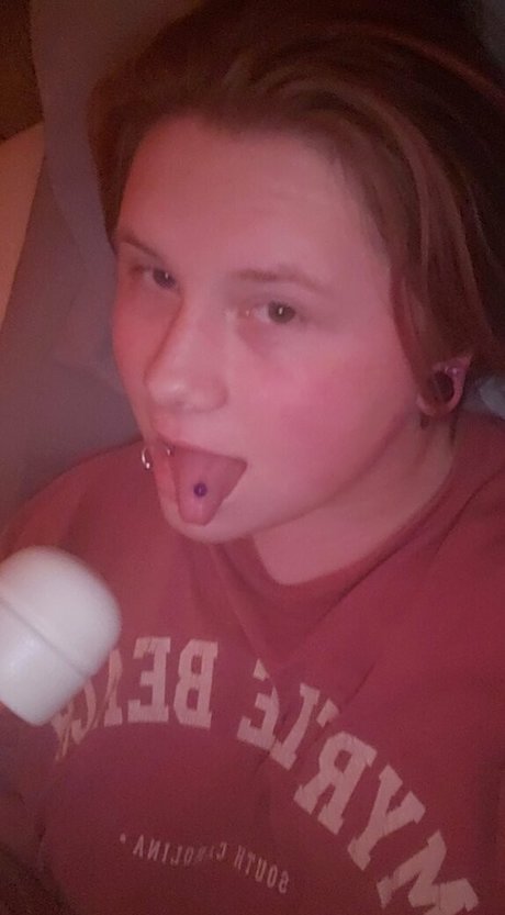 Foto desnuda filtrada de OnlyFans de Ftmincubus