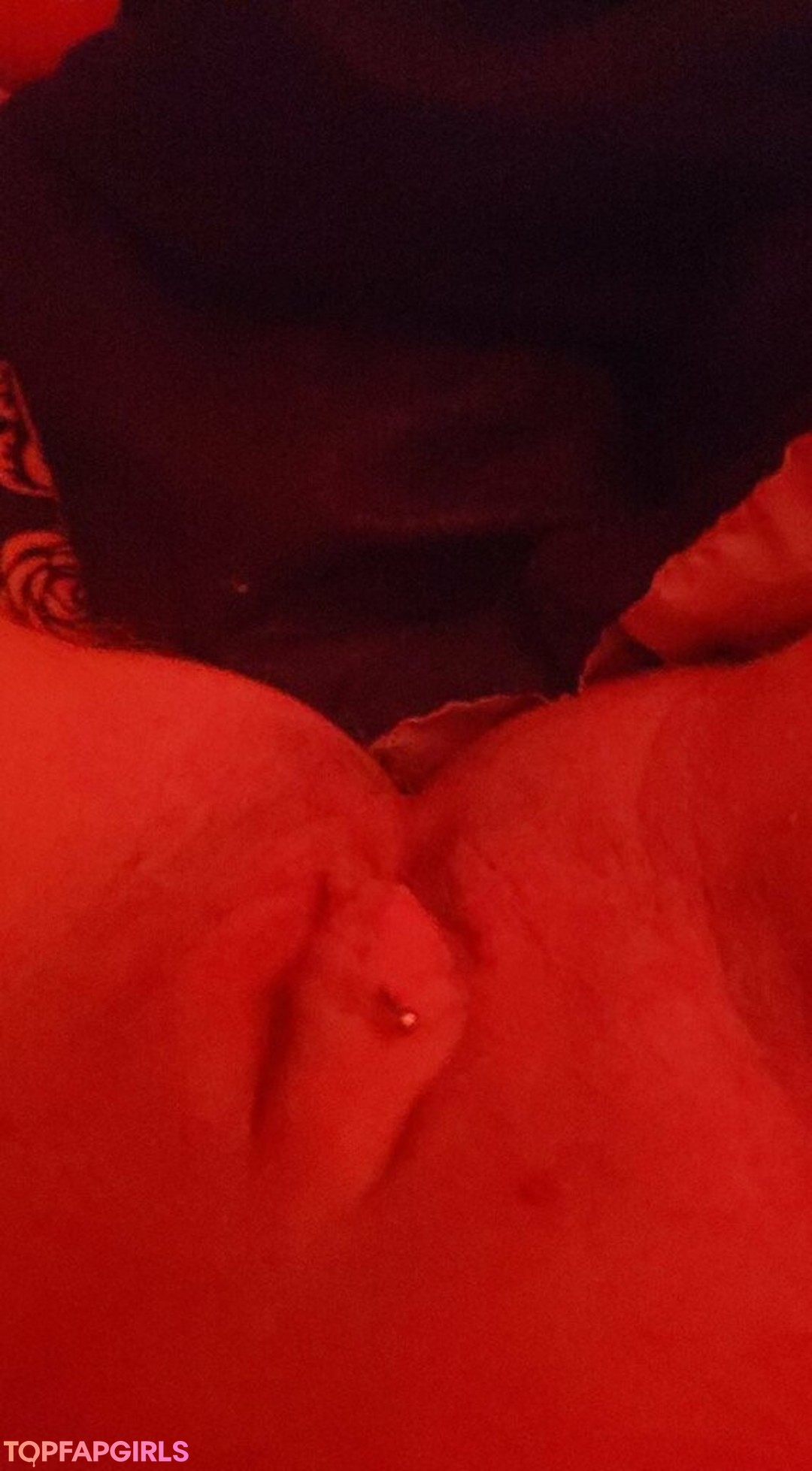 Foto desnuda filtrada de OnlyFans de Ftmincubus #111 Foto desnuda filtrada de OnlyFans de Ftmincubus #111