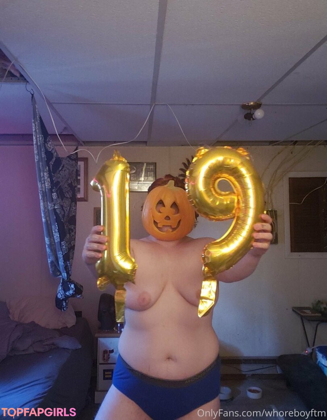 Foto desnuda filtrada de OnlyFans de Ftmincubus #146 Foto desnuda filtrada de OnlyFans de Ftmincubus #146