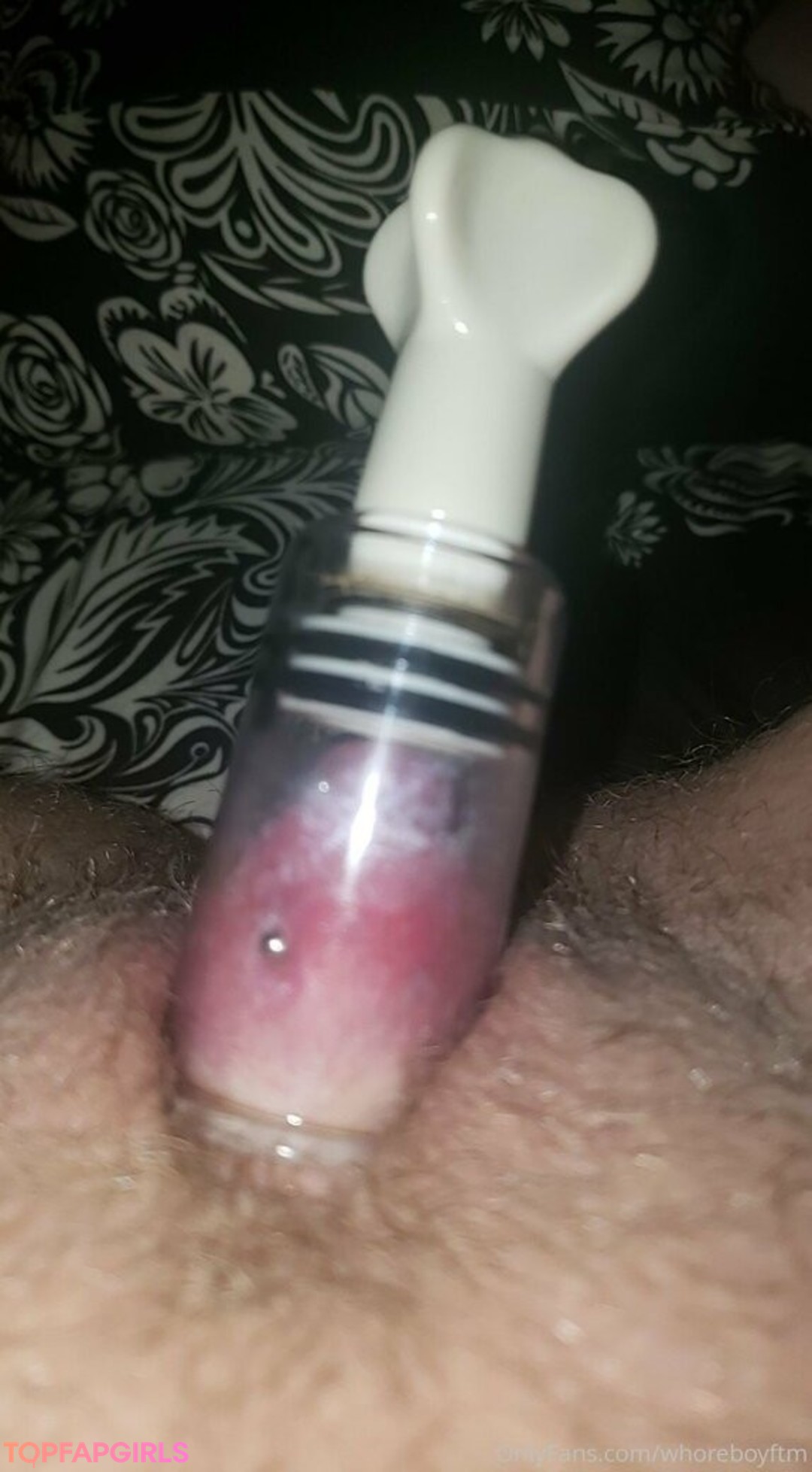Foto desnuda filtrada de OnlyFans de Ftmincubus #58 Foto desnuda filtrada de OnlyFans de Ftmincubus #58
