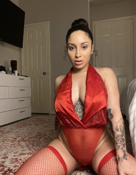 Foto desnuda filtrada de OnlyFans de Damacosmica