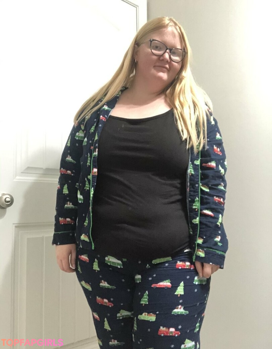 Foto desnuda filtrada de OnlyFans de Chubbyhannah #239 Foto desnuda filtrada de OnlyFans de Chubbyhannah #239