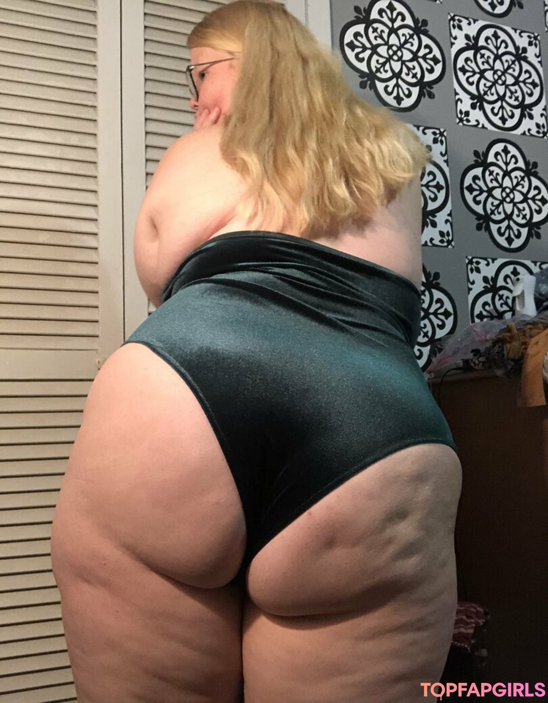 Foto desnuda filtrada de OnlyFans de Chubbyhannah #245 Foto desnuda filtrada de OnlyFans de Chubbyhannah #245