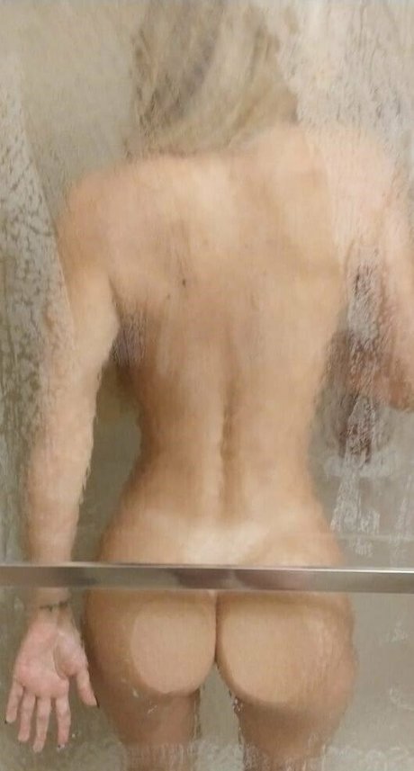 Foto desnuda filtrada de OnlyFans de Yamilove