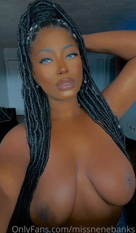 Foto desnuda filtrada de OnlyFans de Missnenebanks