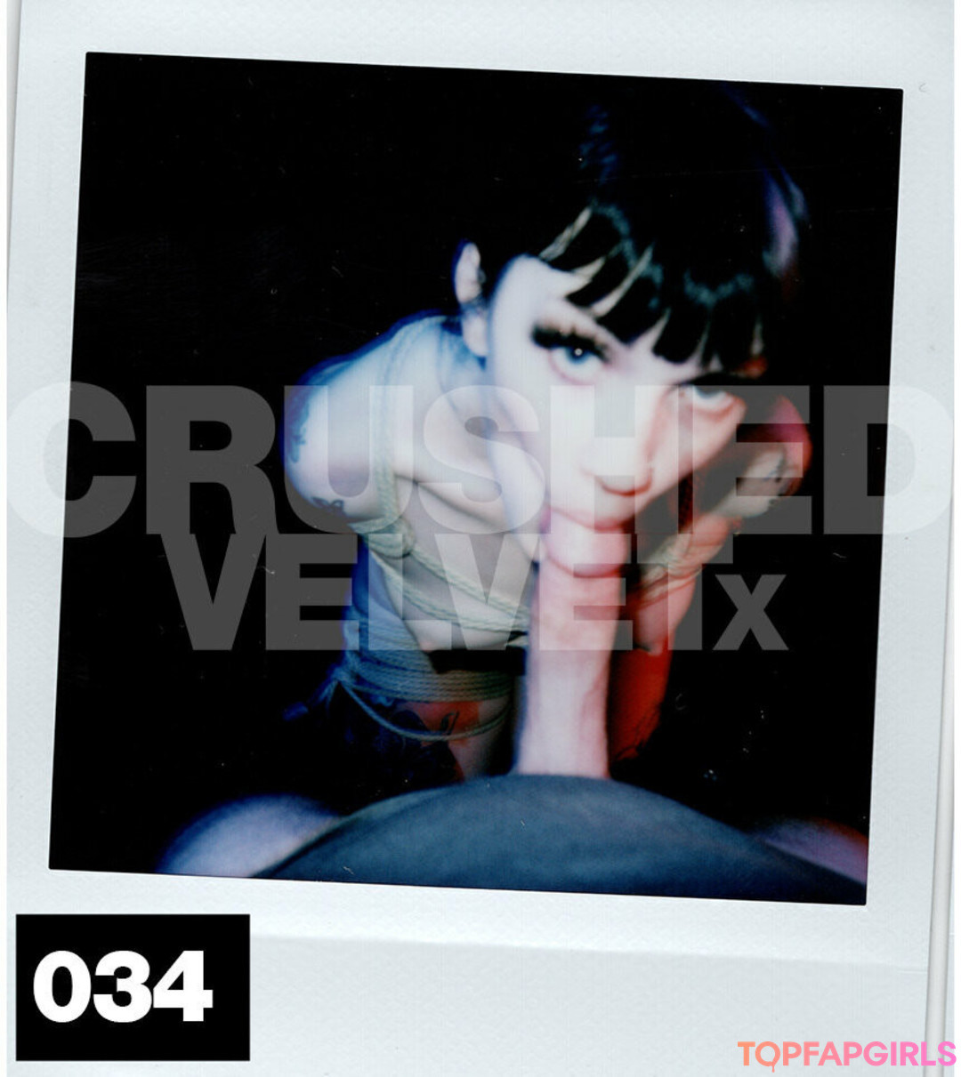 Foto desnuda filtrada de OnlyFans de Crushedvelvetx #63 Foto desnuda filtrada de OnlyFans de Crushedvelvetx #63