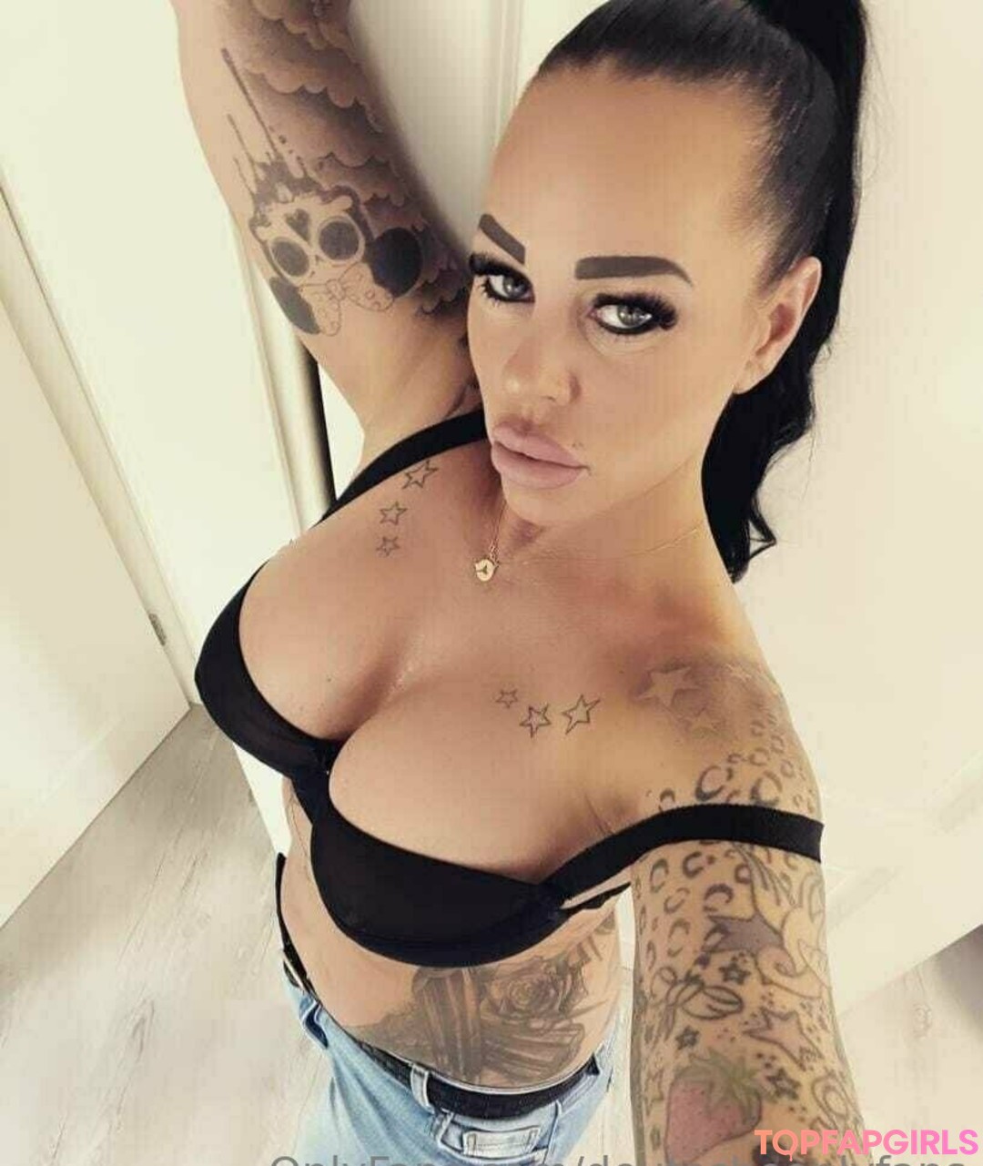 Foto desnuda filtrada de OnlyFans de Deutscheonlyfans #593 Foto desnuda filtrada de OnlyFans de Deutscheonlyfans #593