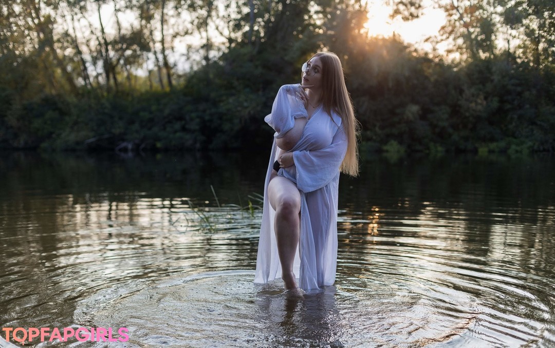 Foto desnuda filtrada de OnlyFans de Lucy Laistner #160 Foto desnuda filtrada de OnlyFans de Lucy Laistner #160