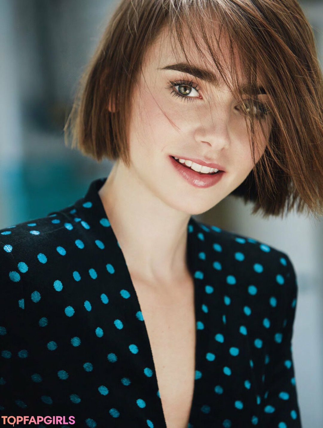 Foto desnuda filtrada de OnlyFans de Lily Collins #91 Foto desnuda filtrada de OnlyFans de Lily Collins #91
