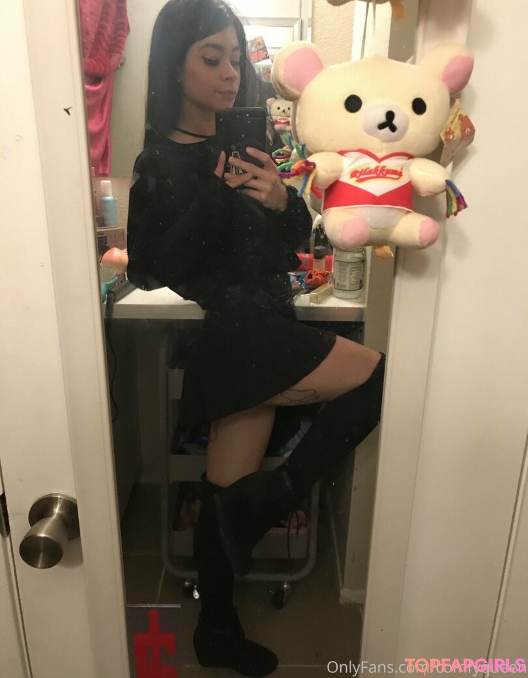 Foto desnuda filtrada de OnlyFans de Comfyqueen #99 Foto desnuda filtrada de OnlyFans de Comfyqueen #99