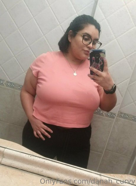 Danah_curvy