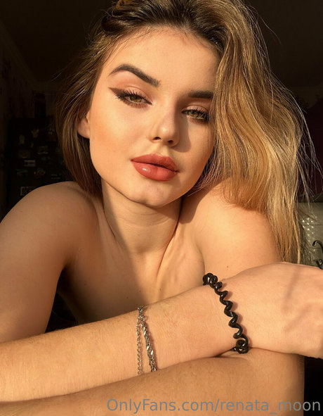 Renata_moon